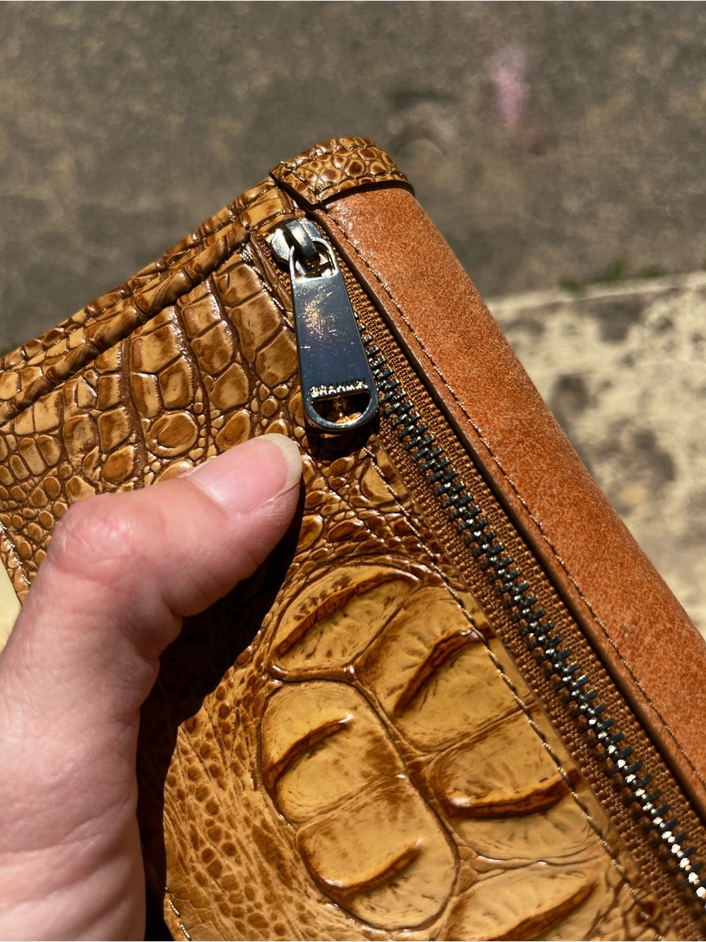 New Brahmin Tan Croc-Trim Leather Wallet - Picture 13 of 16